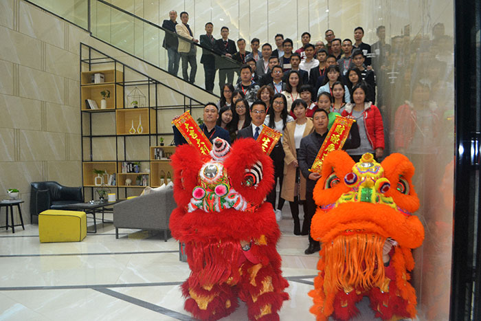 永利中国新年开工，，，，，，，2017撸起袖子拼命干！