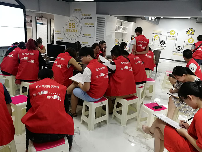 永利中国瓷砖 瓷砖代理 陶瓷一线品牌 店长 向导力