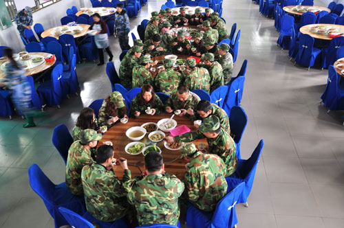 永利中国在广州黄埔军校举行军事拓展特训