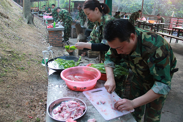 2017年2月13-15日，，，，，，永利中国“虎狼道”户外拓展训练圆满竣事